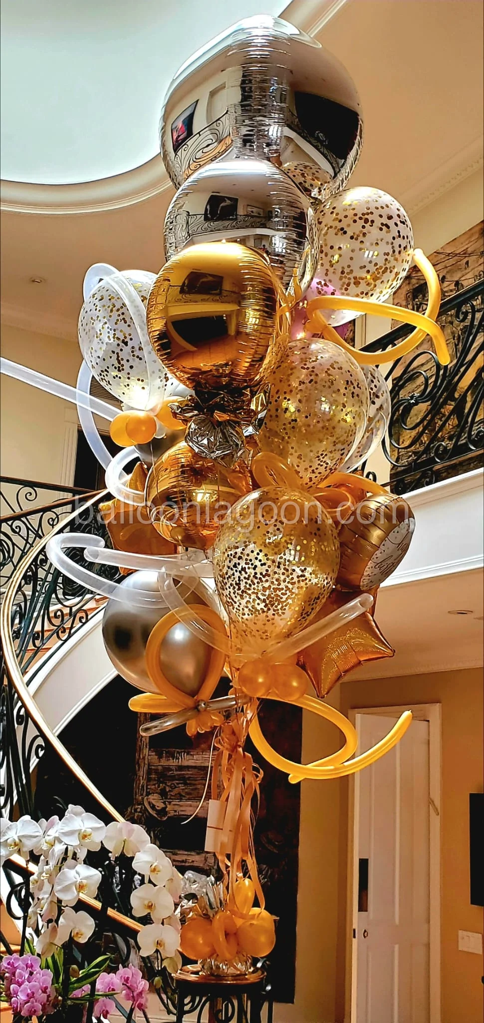 Custom balloon bouquet from Balloon Lagoon for Los Angeles delivery